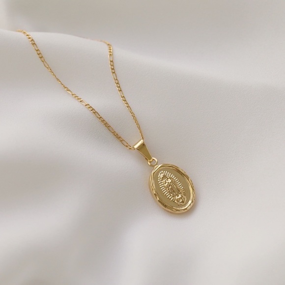 Virgin Mary Necklace | 18k Gold Filled - Picture 3 of 8